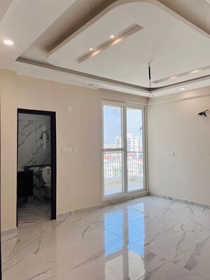 3 BHK Apartment For Sale in Vip Road