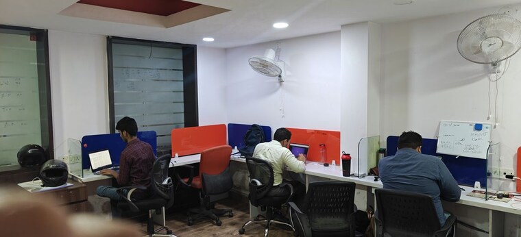 Team Area, sector 3 Commercial Office Space 1500 Sq.Ft. In Sector 3 Noida 10578149