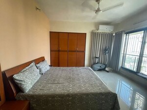 Bedroom in 4 BHK Apartment at Greeshma Residency II, Eastern Express Highway – for Sale