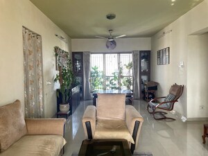 Living Room in 4 BHK Apartment at Greeshma Residency II, Eastern Express Highway – for Sale