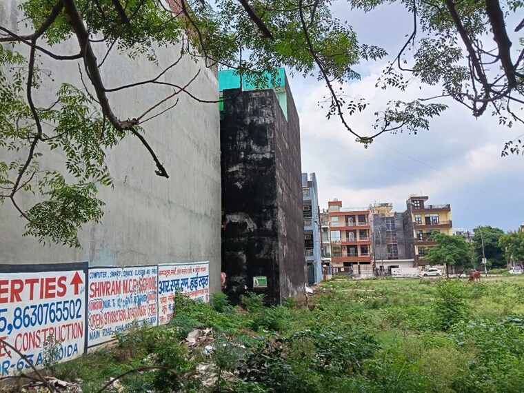 Exterior View, sector 19 yamuna expressway  2000 Sq.Mt. Plot In Sector 19 Yamuna Expressway Greater Noida 10578170