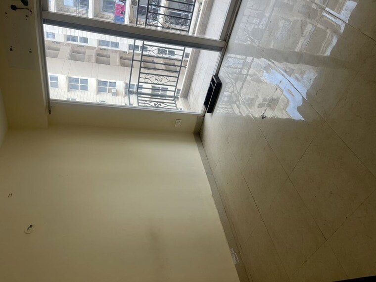 Balcony, signature-global-proxima 2 Bedroom 850 Sq.Ft. Apartment In Sector 89 Gurgaon 10578233