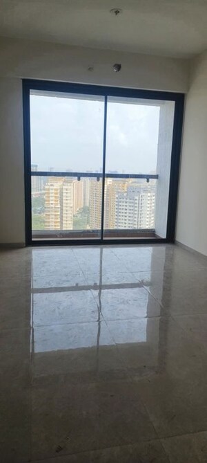 Room in 1 BHK Apartment at Dhamji Shamji Mahavir Spring Tulip Phase 1, Pokhran Road No Two – for Rent