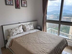 Bedroom in 2.5 BHK Apartment at Hiranandani Atlantis, Powai – for Rent