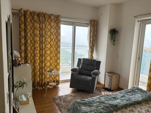 3 BHK Apartment For Sale in L&T Crescent Bay T2, Parel