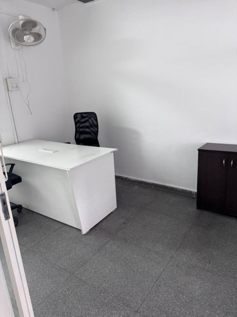 Team Area, sangamvadi Commercial Office Space 10000 Sq.Ft. In Sangamvadi Pune 10578210
