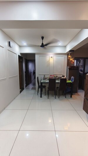 Room in 3 BHK Apartment at Kalyanpura – for Rent