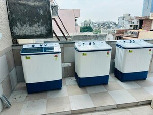 Team Area in 2 BHK Independent House at Sector 14 – for Rent