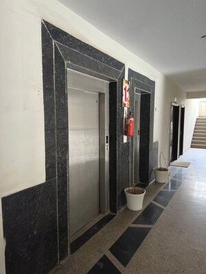 Lift in 3.5 BHK Apartment at Ambala Highway – for Sale