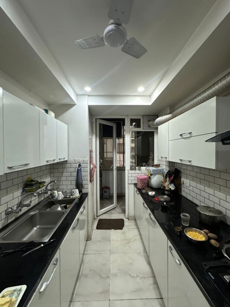  Parking, ambala highway 3.5 Bedroom 2180 Sq.Ft. Apartment In Ambala Highway Zirakpur 10578238