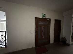 Room in 3.5 BHK Apartment at Ambala Highway – for Sale