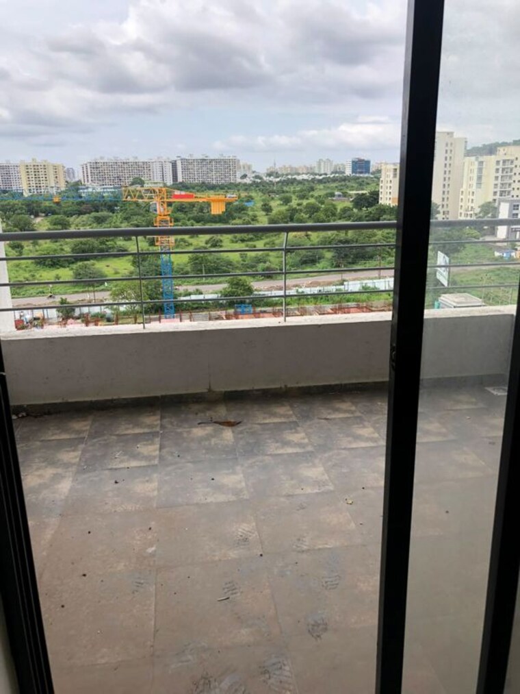 Swimming Pool, vascon-citron-phase-2 2 Bedroom 900 Sq.Ft. Apartment In Wagholi Pune 10578284
