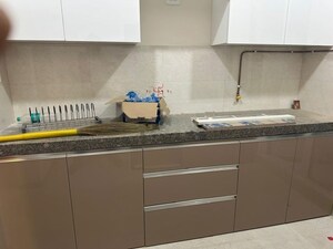Kitchen in 1.5 BHK Apartment at Sheth Zuri, Laxmi Nagar – for Rent