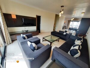 Team Area in 4 BHK Apartment at Godrej Sherwood, Shivajinagar – for Rent