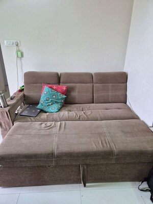 Living Room in 2 BHK Apartment at Santipur – for Rent