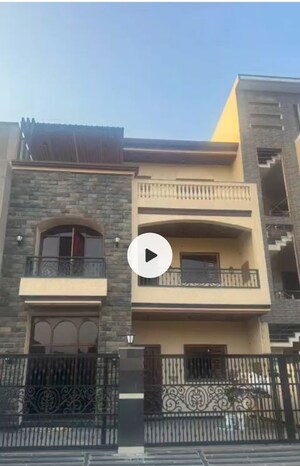 4 BHK Independent House For Sale in Sector 123