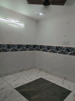 1 BHK Builder Floor For Rent in Kishan Ganj