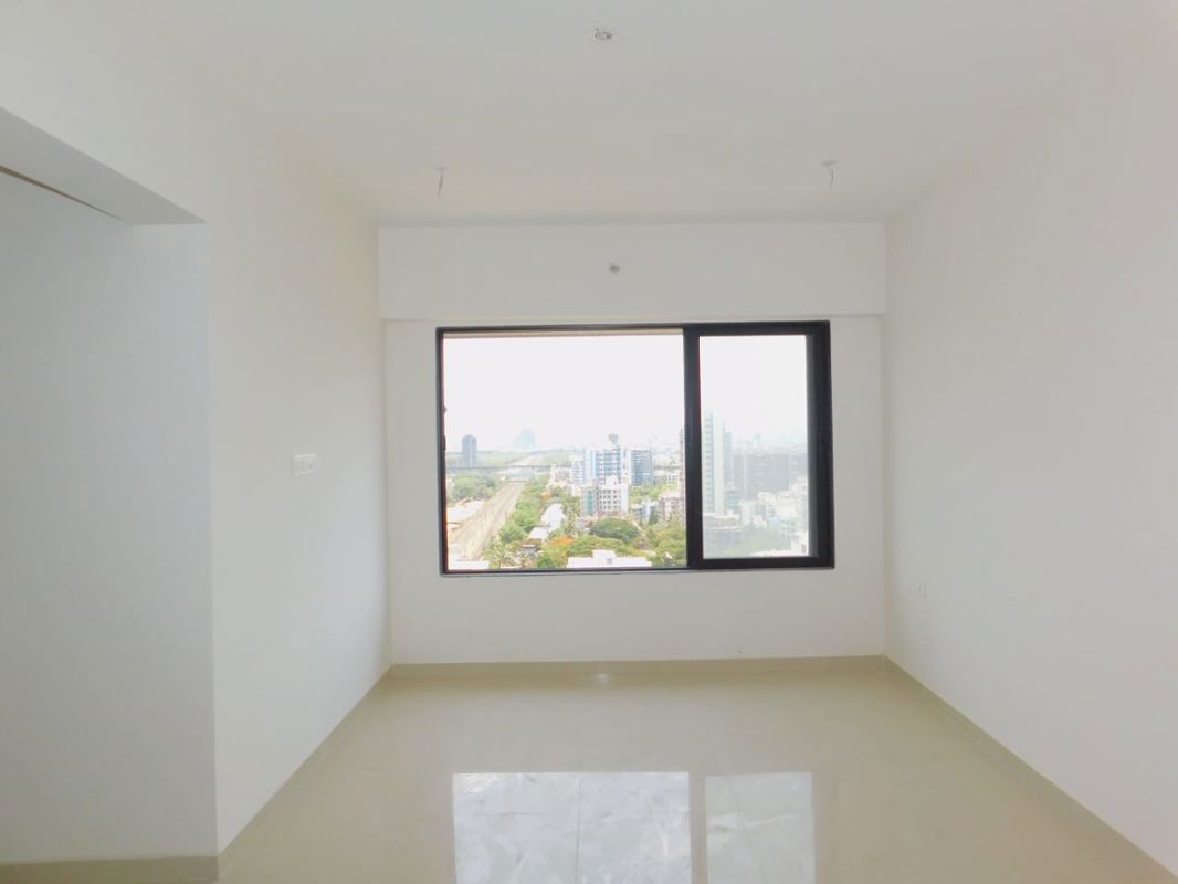1 BHK 431 Sq.Ft. Apartment in Romell Shraddha