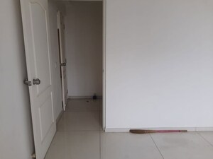 Room in 3 BHK Apartment at Goyal Riviera Springs, Shela – for Sale