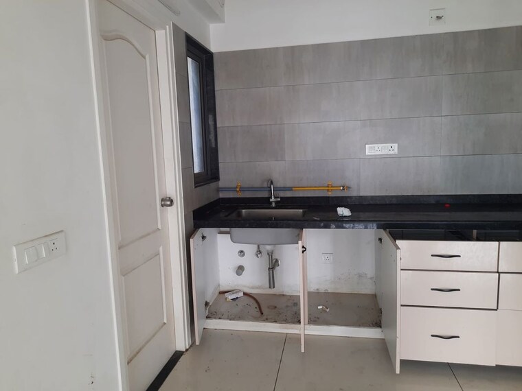 Kitchen, goyal-riviera-springs 3 Bedroom 2598 Sq.Ft. Apartment In Shela Ahmedabad 10578431