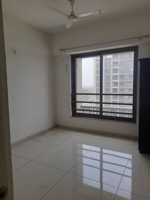 Room in 3 BHK Apartment at Goyal Riviera Springs, Shela – for Sale