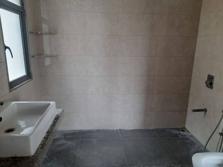 Bathroom, goyal-riviera-springs 3 Bedroom 2598 Sq.Ft. Apartment In Shela Ahmedabad 10578431