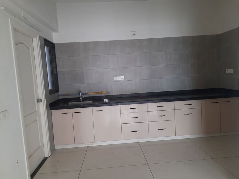 Kitchen, goyal-riviera-springs 3 Bedroom 2598 Sq.Ft. Apartment In Shela Ahmedabad 10578431