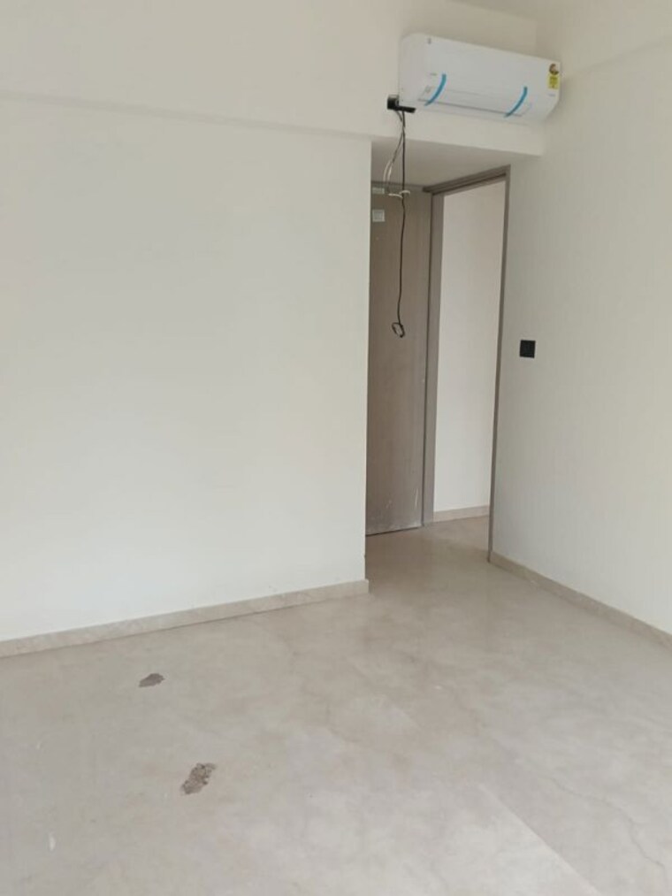 Room, santacruz west 2 Bedroom 700 Sq.Ft. Apartment In Santacruz West Mumbai 10578458