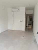 2 BHK + Prayer Room 700 Sq.Ft. Apartment in Santacruz West