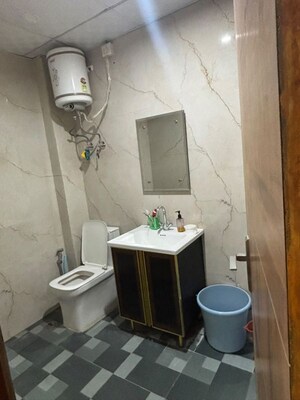Bathroom in 1 RK Builder Floor at Spazedge, Sector 47 – for Rent