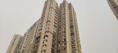 3 BHK Apartment For Sale in Paramount Floraville