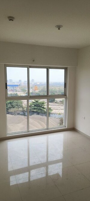 3 BHK Apartment For Rent in Lodha Amara, Kolshet Road