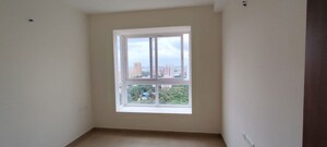 Room in 2 BHK Apartment at Bhartiya Nikoo Homes, Thanisandra Main Road – for Rent
