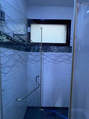 Bathroom in 3 BHK Builder Floor at Naraina – for Rent