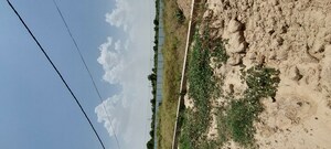   Plot at Pachgain Khera – for Sale