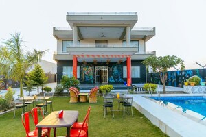 3 BHK Villa For Sale in Central Park Flower Valley, Sohna Sector 33
