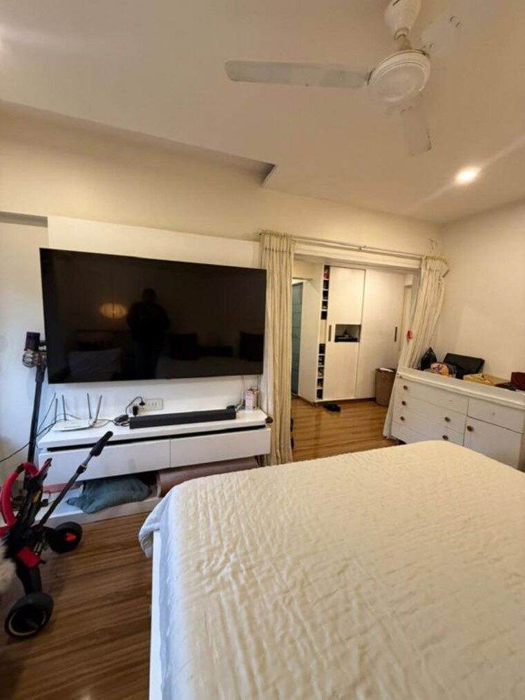 Bedroom, bandra west 2 Bedroom 700 Sq.Ft. Apartment In Bandra West Mumbai 10578513