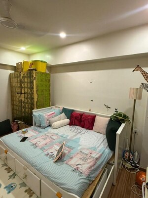 Bedroom in 2 BHK Apartment at Bandra West – for Rent