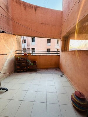 Kitchen in 2.5 BHK Apartment at Kumar Shantiniketan Phase 1, Pashan – for Sale