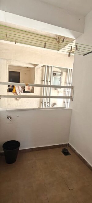 Furnished Amenities in 2 BHK Apartment at Puranik City Reserva, Ghodbunder Road – for Rent