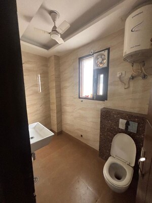 Bathroom in 3 BHK Builder Floor at Naraina – for Rent