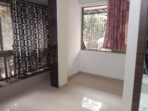 Room in 2 BHK Apartment at Bandra West – for Rent