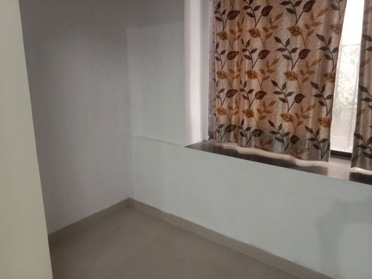 Room, bandra west 2 Bedroom 700 Sq.Ft. Apartment In Bandra West Mumbai 10578550