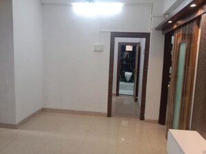 Room in 2 BHK Apartment at Bandra West – for Rent