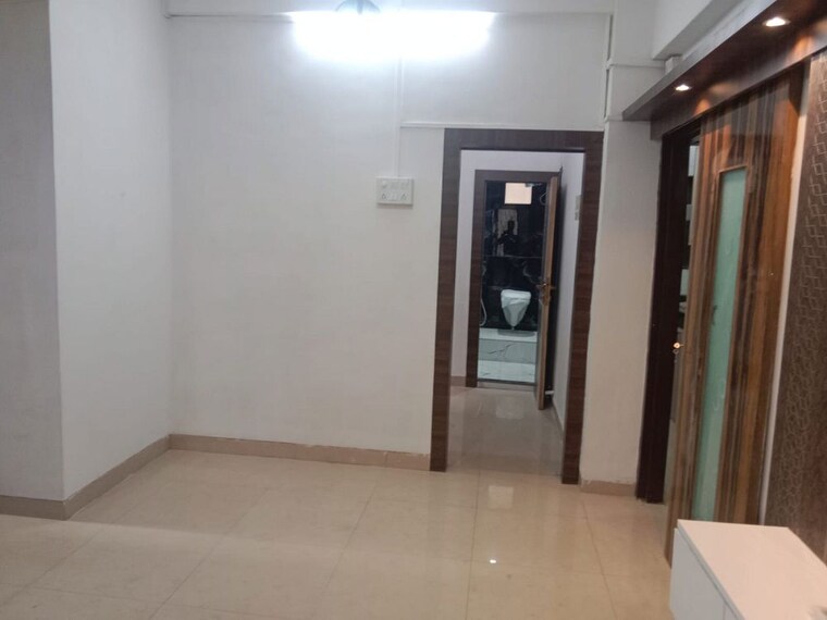 Room, bandra west 2 Bedroom 700 Sq.Ft. Apartment In Bandra West Mumbai 10578550