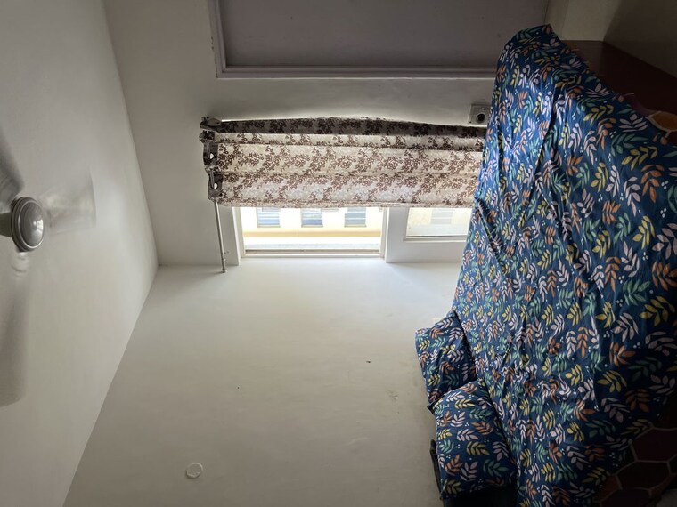 Bedroom, sare-crescent-parc-green-parc 4 Bedroom 1950 Sq.Ft. Apartment In Sector 92 Gurgaon 10578566