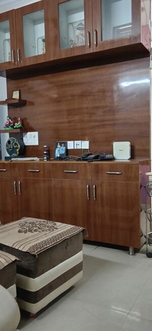 Furnished Amenities in 3 BHK Apartment at JM Florence, Tech Zone 4 Greater Noida – for Rent