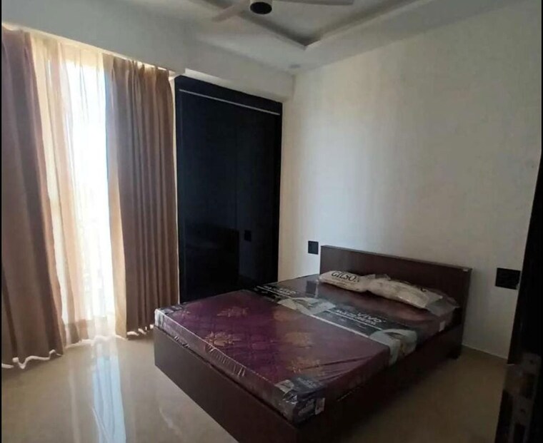 Bedroom, high ground 3 Bedroom 1700 Sq.Ft. Apartment In High Ground Zirakpur 10578640