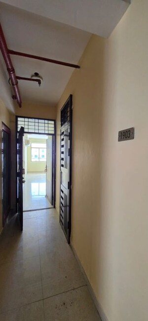 Building Lobby in 3 BHK Apartment at Omaxe R2, Gomti Nagar – for Rent
