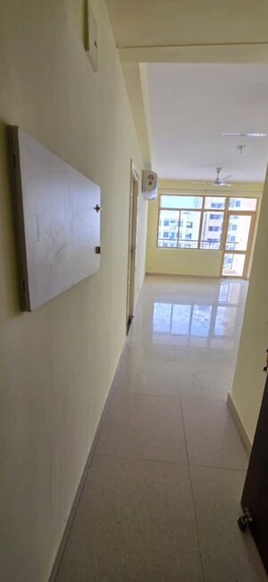 Building Lobby in 3 BHK Apartment at Omaxe R2, Gomti Nagar – for Rent